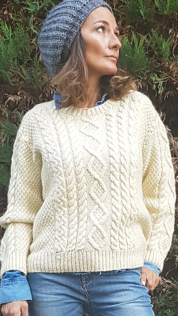 Gorgeous hand-knitted sweater heavy wool incredibl