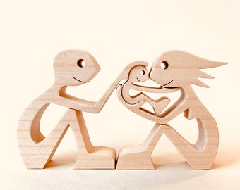 a couple a child maple version; original wood sculpture 2virgule5d