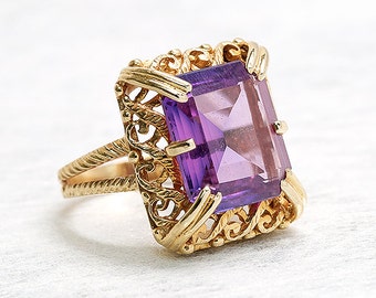 Vintage Purple Sapphire Ring | Synthetic Sapphire Ring | Yellow Gold Cocktail Ring | Antique Jewelry | Vintage Ring | Purple Statement Ring