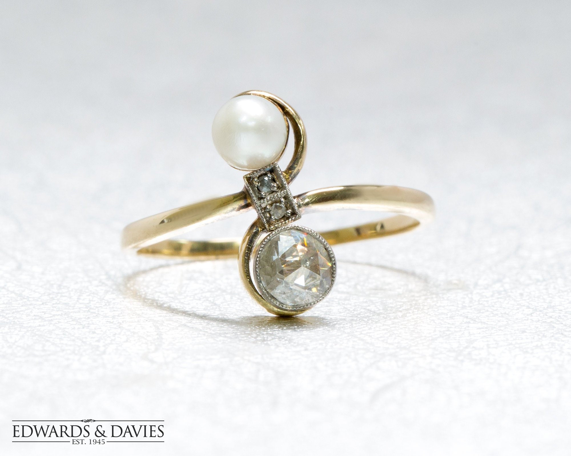 Diamond Toi Et Moi Ring Pearl Bypass Ring Diamond Pearl Etsy New Zealand
