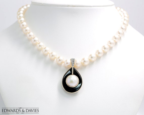 Salt Water Pearl Necklace Mabe Pearl 