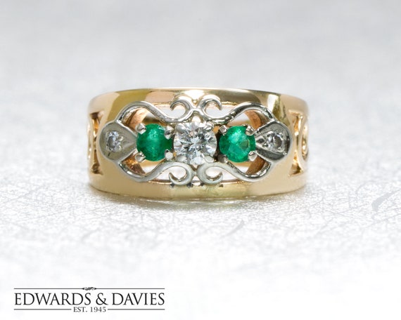 Diamond and Emerald Filigree Ring | Gold Filigree… - image 1