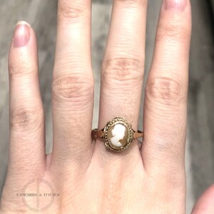 Vintage Gold Cameo Ring Cameo Cocktail Ring Oval Cameo Statement Ring Vintage Cameo Jewellery Vintage Jewelry Antique Jewellery image 6