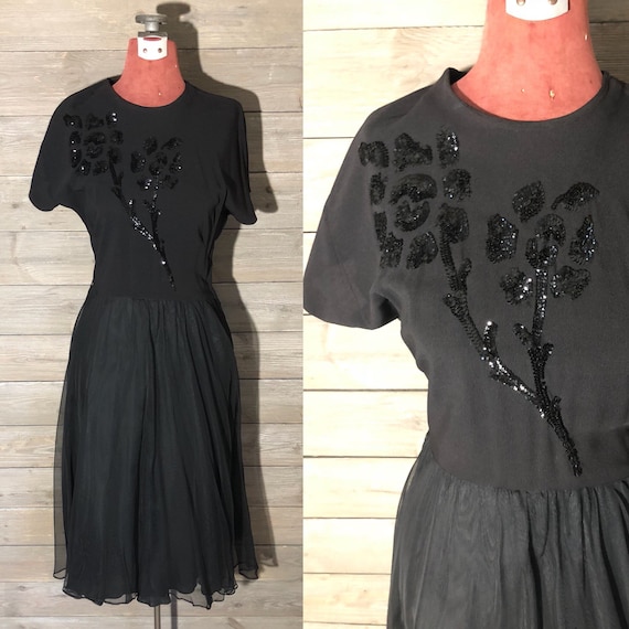 1940s Crepe and Tulle Dress - Large Sequined Flowe