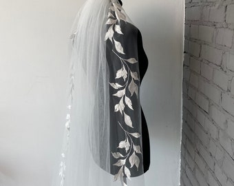 Wedding lace leaf veil wedding cathedral veil chapel length one layer veil leaf bridal veil with comb fingertip veil floor veil short boho