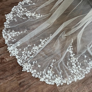 Wedding veil bridal veil cathedral veil lace veil embroidery veil one tier veil leaf veil lace trim veil long veil wedding flower veil