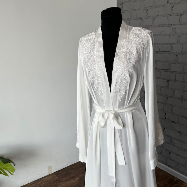 Bridal robe lace with sleeves bride robe long ivory robe with train robe satin silk boudoir classic robe wedding dressing gown bridesmaid