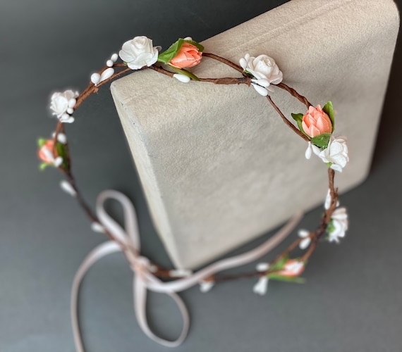 Corona Di Fiori Bianchi Per Capelli - Fascia Floreale Per Sposa, Matrimoni E Feste - Foto 5