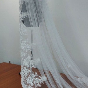 Glitter wedding veil lace veil glitter bridal veil sparkle veil tulle with glitter one tier veil lace edge veil cathedral long veil sequins