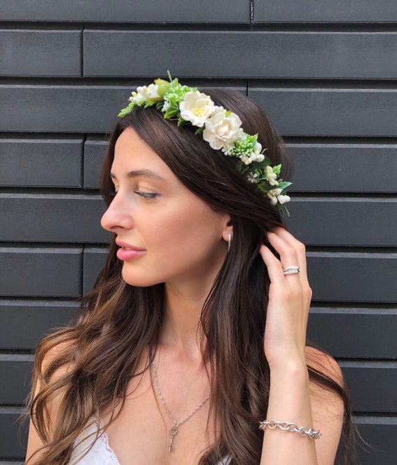 Bridesmaid floral headdresses deals