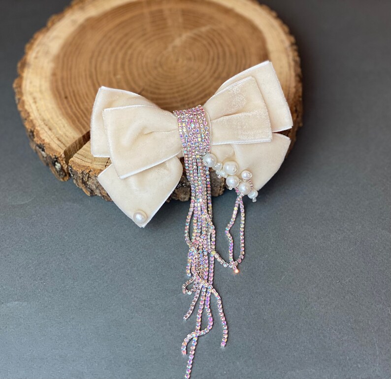 Bridal Hair Bow Wedding Hair Bow Ivory Pearl Bow Bridal Bow Etsy