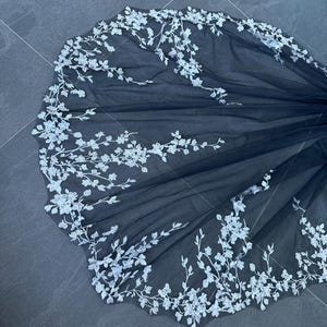 ブラックベール、ウェディングベール、レースベール、ブラックブライダルベール、刺繍ベール、ウェディングレースベール、ショートベール、シュライアーシュワルツ、ゴシックベール、ワンティアベール