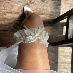 Giarrettiere da sposa in avorio, giarrettiera da sposa in stile boho, accessori da sposa in avorio, giarrettiera da lancio per la sposa, regali di nozze per lei, giarrettiera classica per matrimonio
