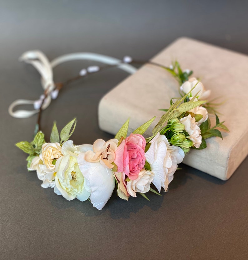 White blush wedding bouquet bridal bouquet of flowers bridesmaids bouquet wedding flowers boho fall wedding bride bouquet for weddings