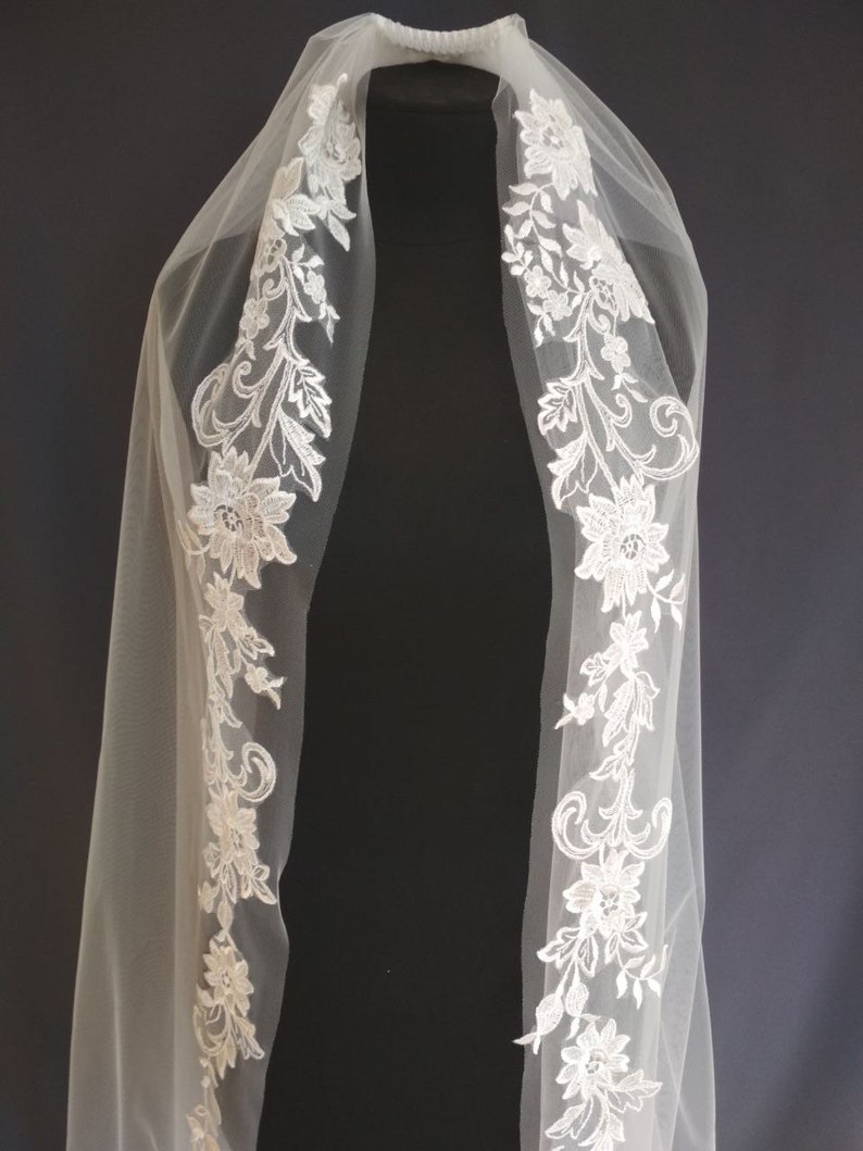 One tier veil wedding lace veil ivory lace trim veil lace applique cathedral veil long bridal veil comb lace mantilla cathedral wedding veil