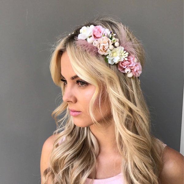 White flower crown Wedding floral crown Flower hair wreath Bridal floral crown Wedding floral crown Rustic crown Feather crown Beige boho