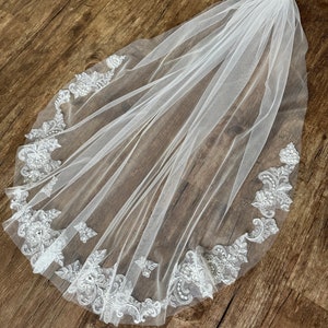 Lace veil white wedding veil lace short veil beaded lace veil fingertip veil bridal elbow veil bride veil chapel veil length cathedral veil