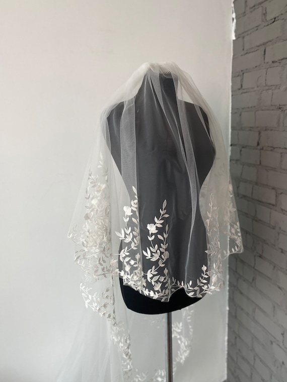 Wedding Veil With Blusher Veil Leaves Bridal Veil Cathedral  display picture 1
