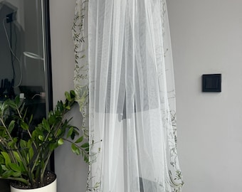 Green Leaf Embroidery Wedding Veil - Unique Bridal Lace Veil