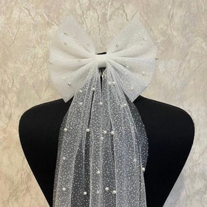 Veil hair bow glitter pearl veil glitter veil bow bridal bow tulle pearl bow veil bridal shower hair bow wedding bow comb bridal hairpiece