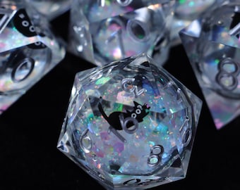 Black Cat Liquid Core Resin Dice Set,Sharp Edge DND Dice, Black Cat Resin Dice, RPG Dice Set, DM Gifts, Dungeons and Dragons