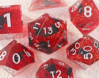 Dadi in resina a forma di gatto rosso, set di dadi a forma di gatto magico, dadi DND, regalo di ruolo per giocatori e amanti dei gatti, dadi con bordo affilato, regalo DND, D6, D20