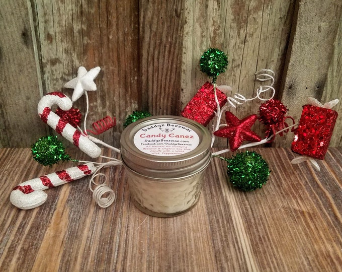 Candy Canez: 4oz Peppermint Scented All Natural Air Purifying Beeswax Coco Creme Candle With a Wood Wick in a Diamond Cut Mason Jar