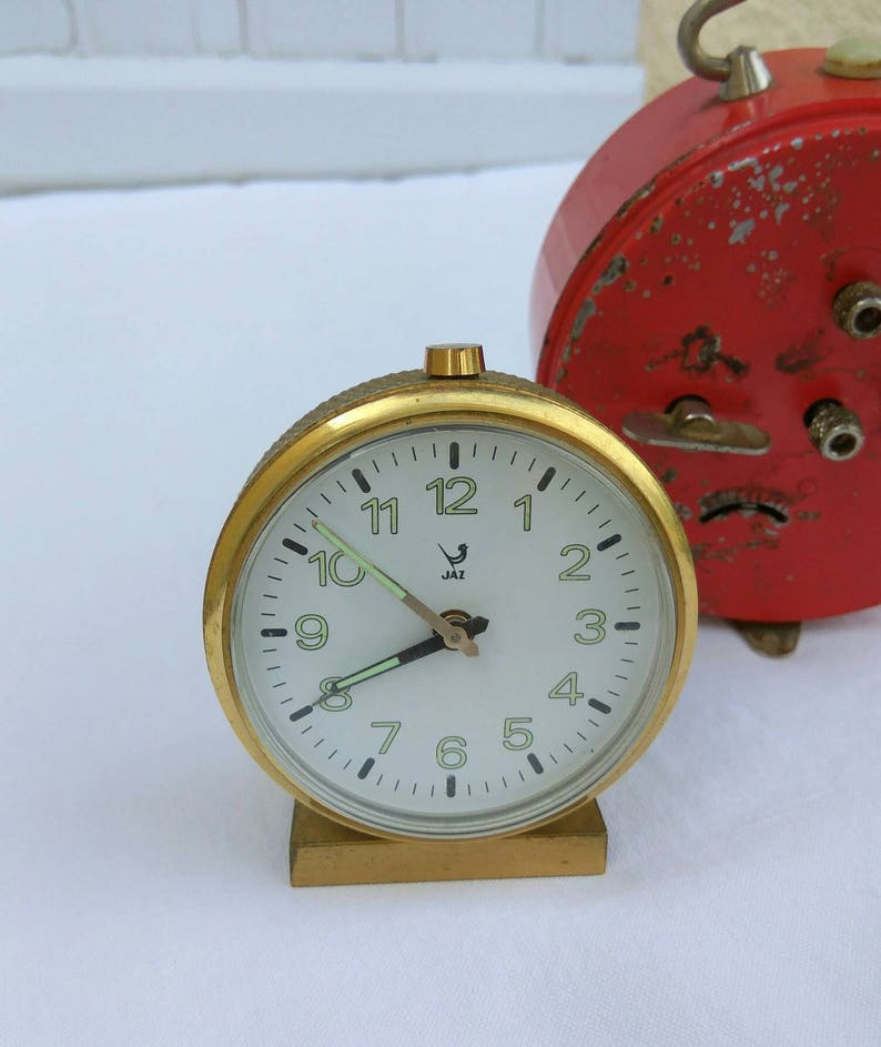 French Vintage Travelling Alarm Clock Gold Metal Case Jaz - Stylish Travel Alarm Clock French Vintage Travelling Alarm Clock Gold Metal Case Jaz - Stylish Travel Alarm Clock