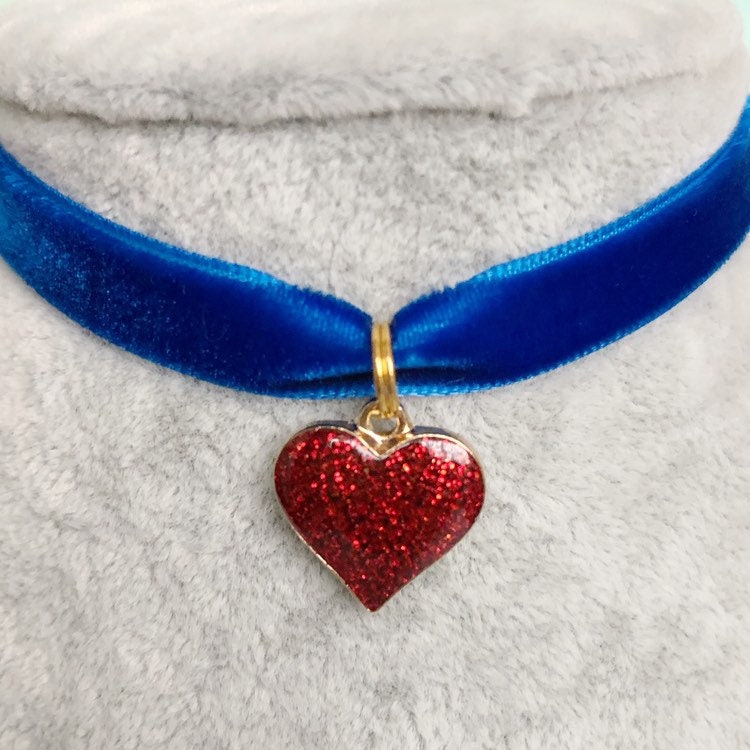 Disney Descendants Inspired Evie Heart Velvet Choker Necklace