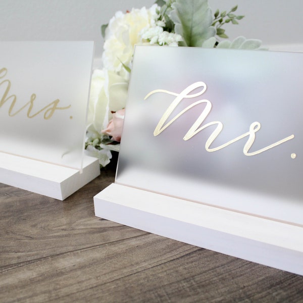 Mr and Mrs Signs - Etsy