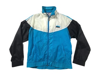 nike vintage windbreaker jacket