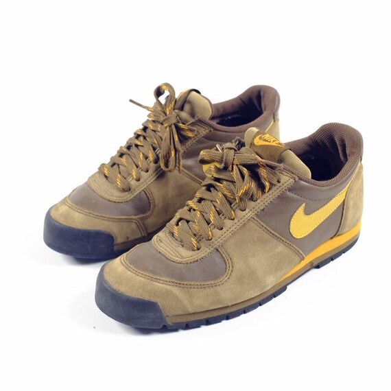 Vintage Nike International hiking shoes low top boots vtg 90s Etsy