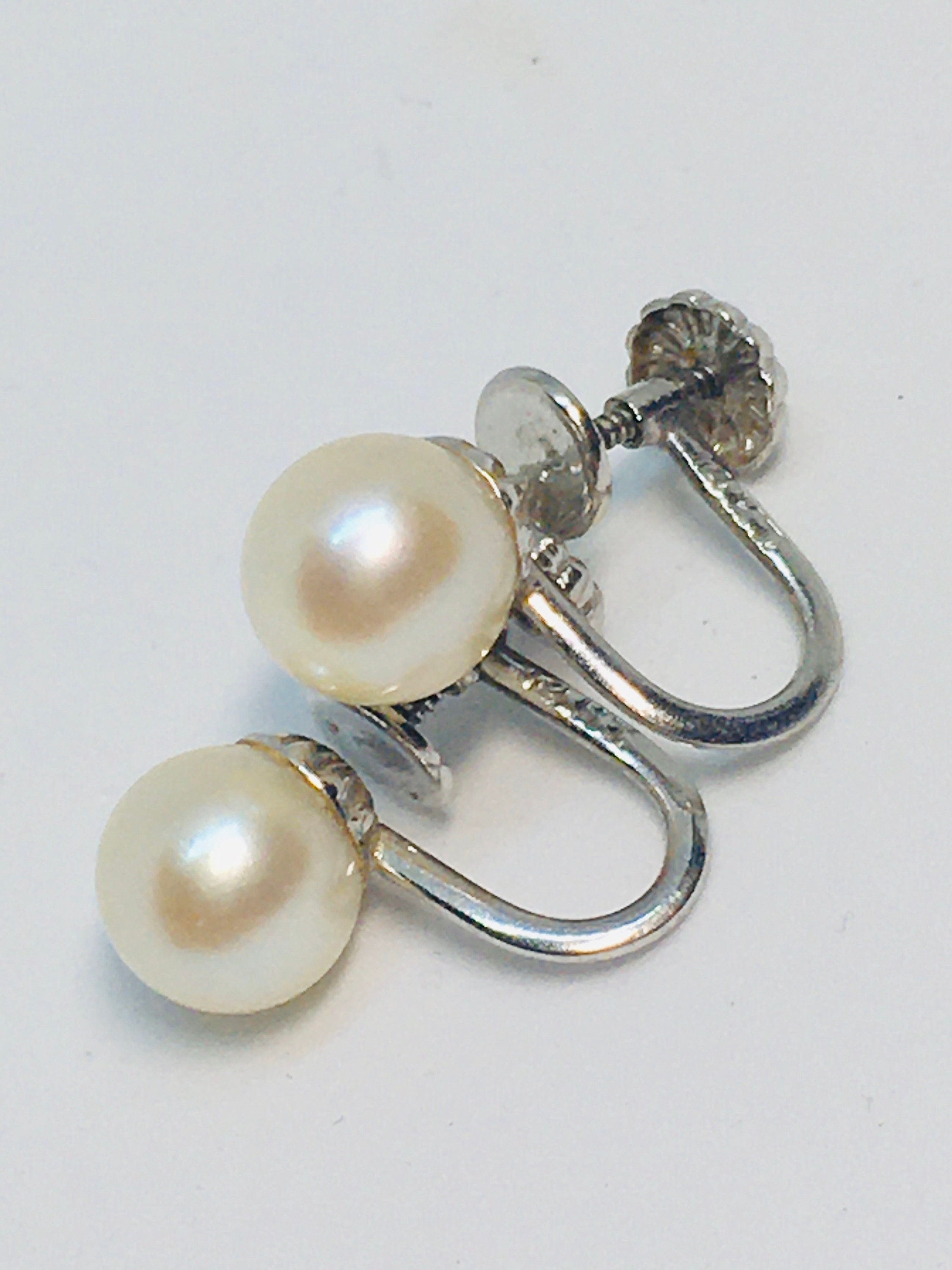 Cellino Vintage 14K Yellow Gold Mabe Pearl Earrings  New York Jewelers  Chicago