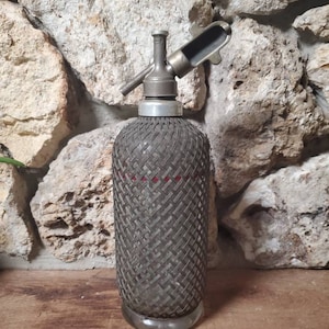 Antique ca.1910 Aerators Makers Ltd, London Wire Mesh Covered Seltzer Bottle