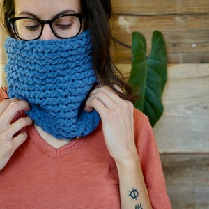 Country Blue-Loom Knit Neck Gator-Complete with Faux Leather Logo Tag
