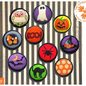 Halloween Buttons, Brooch, Pin | Fabric on Metal | Party favor, Goody bag filler | Ghost, Pumpkin, Spider, Black cat | Sewing, Stitching