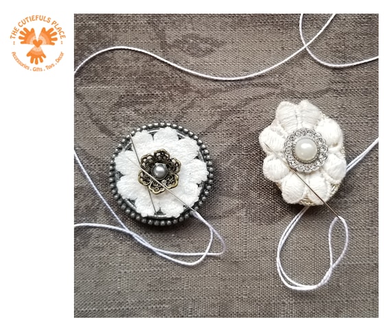 Black /& White Gem Flower Needleminder for Cross Stitch Embroidery
