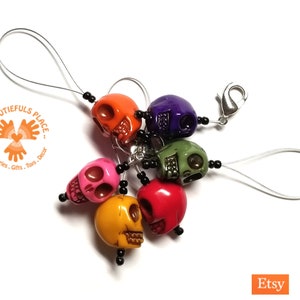 Colorful Skull Stitch Marker, Progress Keeper, Mesh Marker | Snag Free | Knitting, Crochet, Lace making | Knitter, Crocheter  Gift |