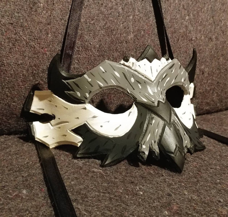 Grey Owl Mask image 2