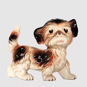 Figura de Yorkshire Terrier de Sweet Melba Ware: Cerámica de Staffordshire, Inglaterra