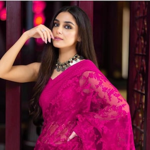 Hot bridal saree hotsell