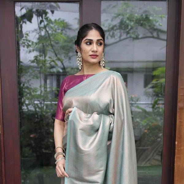 Saree en soie Kanchipuram couleur Firozi clair Style Bollywood Saree Tenue de soirée Saree Tenue de mariage Saree Look magnifique Saree Banarasi Saree