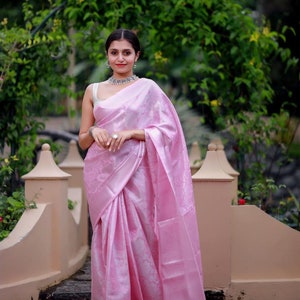 Baby Pink Colour Kanchipuram Soft Lichi Silk Saree Bold And Beautiful Saree With Weaving Silk Exclusive Indian Wedding Saree image 1