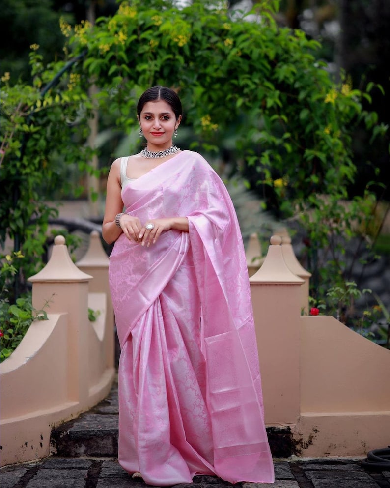 Baby Pink Colour Kanchipuram Soft Lichi Silk Saree Bold And image 1