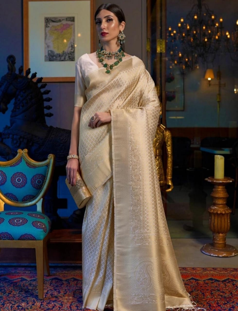 elegant saree for wedding