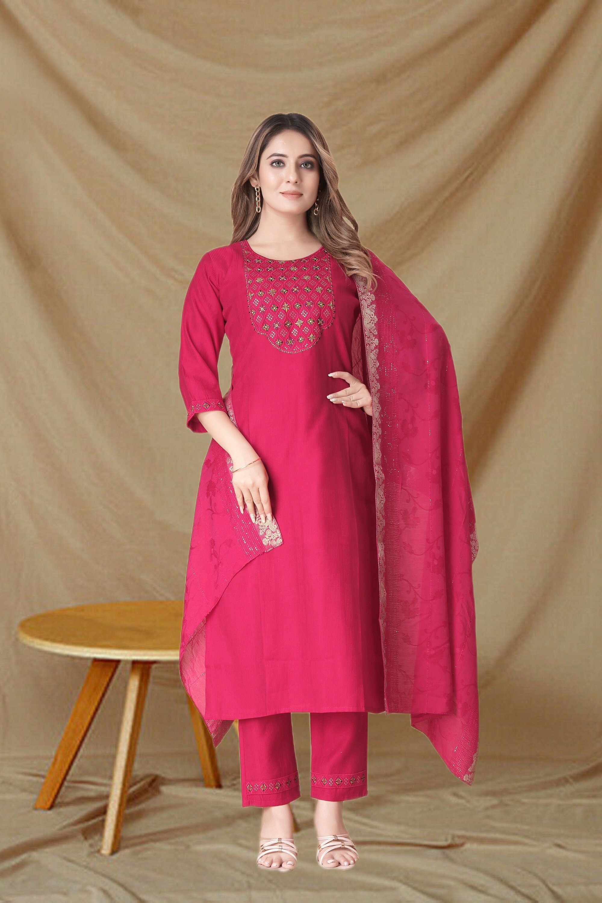 Buy Plus Size Pink Floral Embroidered Kurta In Textured Fabric Online -  Shop for W