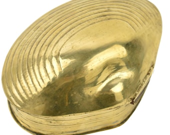 Coperchio di scatola a conchiglia in ottone di metà secolo / Tavolino da caffè decorativo per gioielli e cianfrusaglie antico vintage / Stile francese europeo