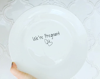 Pregnancy announcements, Baby Announcement plate, custom, Unique Pregnancy announcement, We're Pregnant gifts, New Grandma Gift, aunt gift