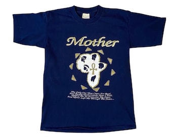 1990s "Mother" Africa The Motherland Quote T-Shirt (M)