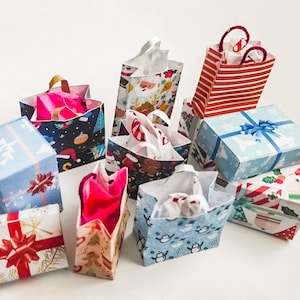 Christmas miniature printable gift boxes and bags, Instant Download 1:12 scale dollhouse props, DIY paper miniature Xmas decor